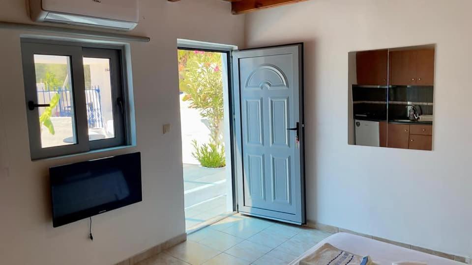 Iris Studios Archangelos  Exteriér fotografie